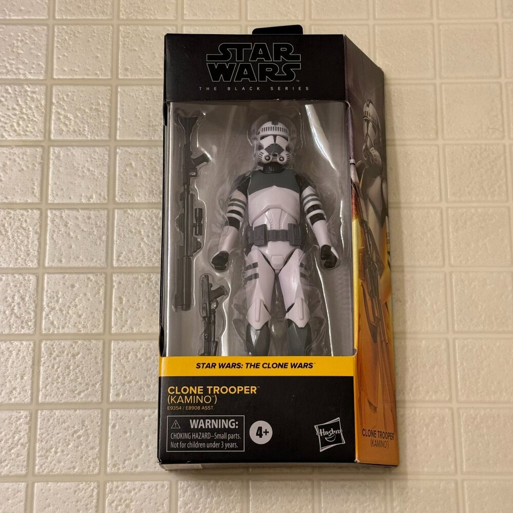 Hasbro Star Wars Black Series 6'' Clone Trooper (Kamino) Action Figure - Picture 3 of 3